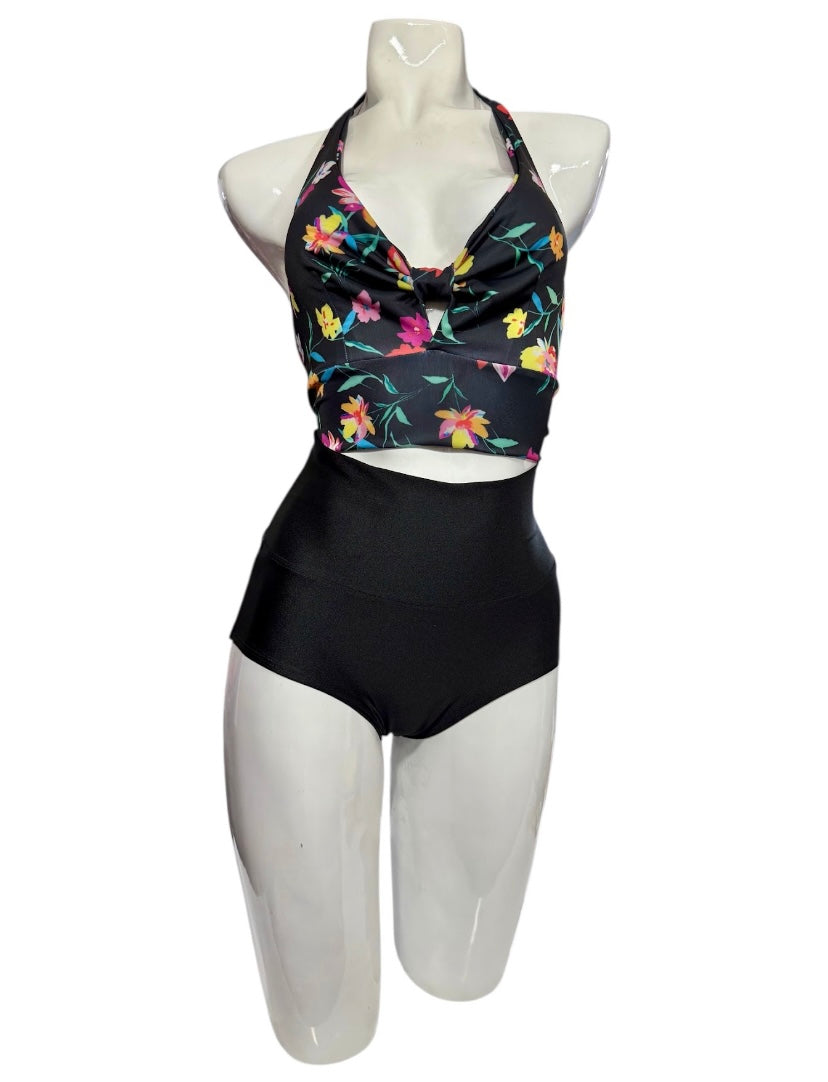 Peto Nudo Flowers